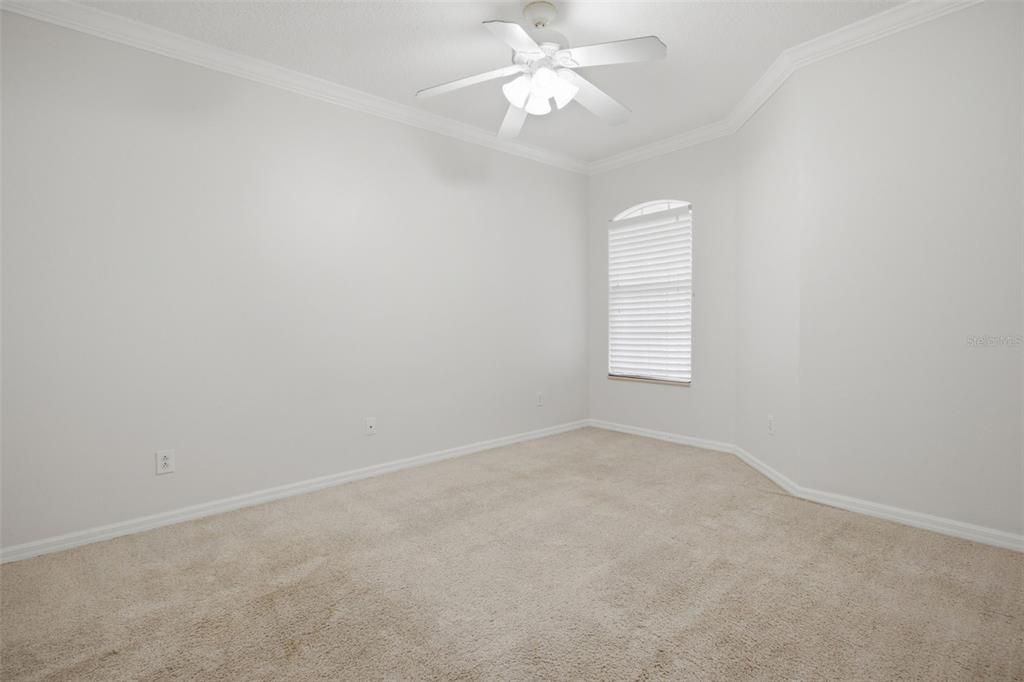 For Sale: $299,000 (3 beds, 2 baths, 1465 Square Feet)
