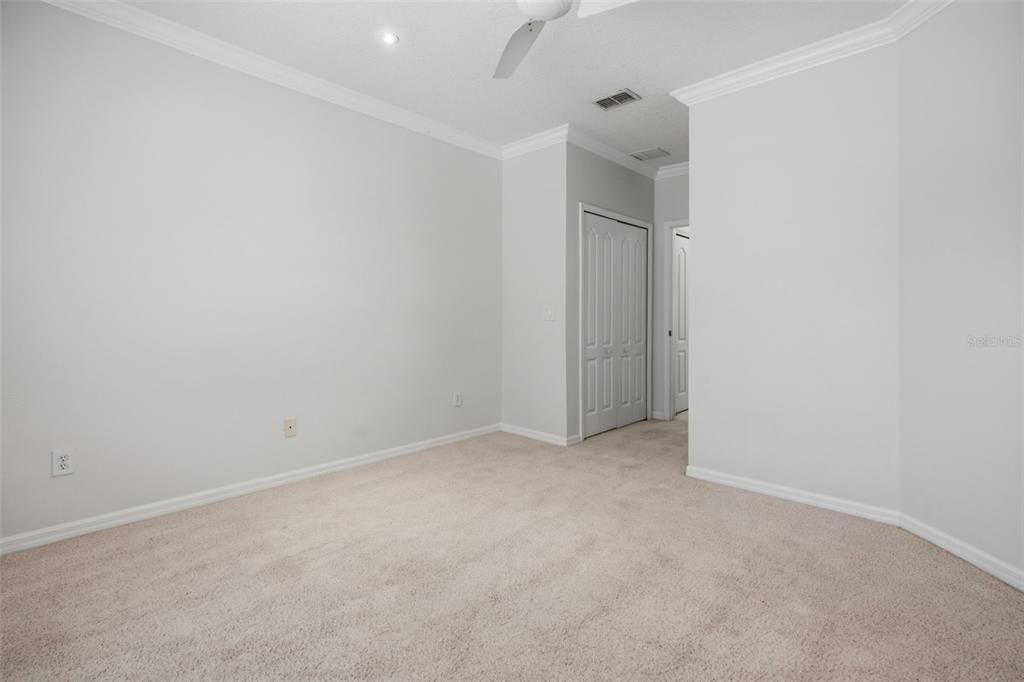 For Sale: $299,000 (3 beds, 2 baths, 1465 Square Feet)