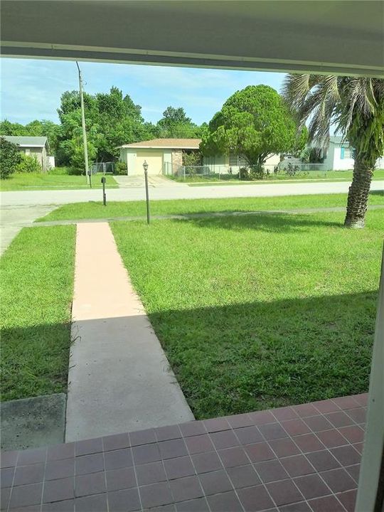 For Sale: $249,450 (3 beds, 1 baths, 1000 Square Feet)