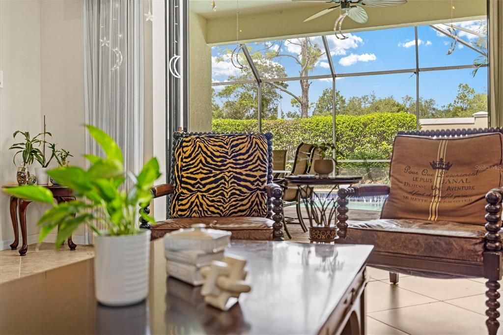 En Venta: $619,000 (3 camas, 2 baños, 2209 Pies cuadrados)