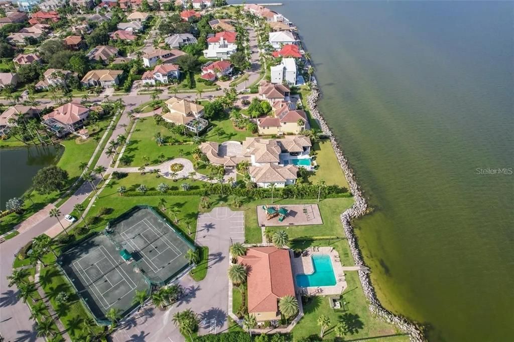 En Venta: $2,500,000 (4 camas, 4 baños, 6784 Pies cuadrados)