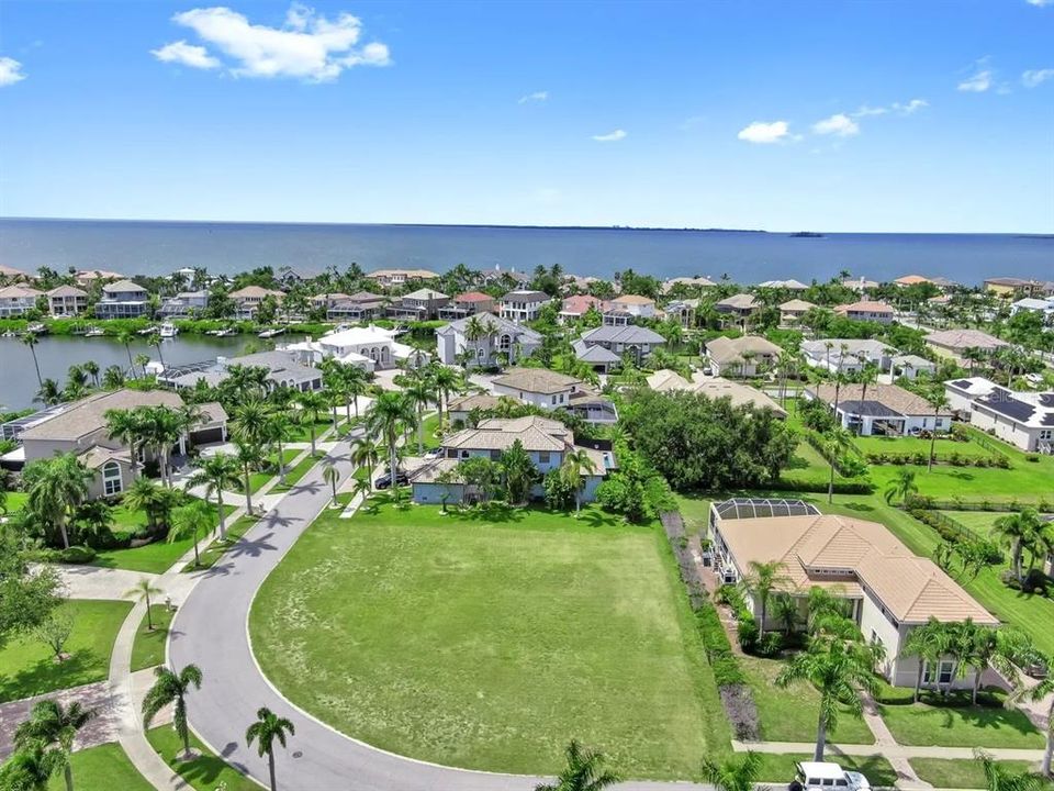 En Venta: $2,500,000 (4 camas, 4 baños, 6784 Pies cuadrados)