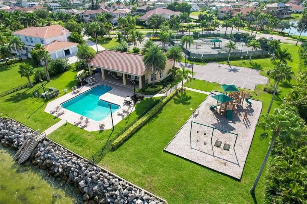 En Venta: $2,500,000 (4 camas, 4 baños, 6784 Pies cuadrados)