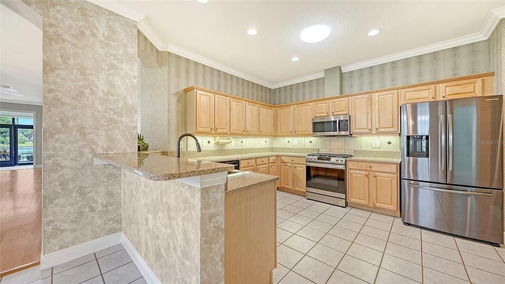 En Venta: $450,000 (2 camas, 2 baños, 1523 Pies cuadrados)