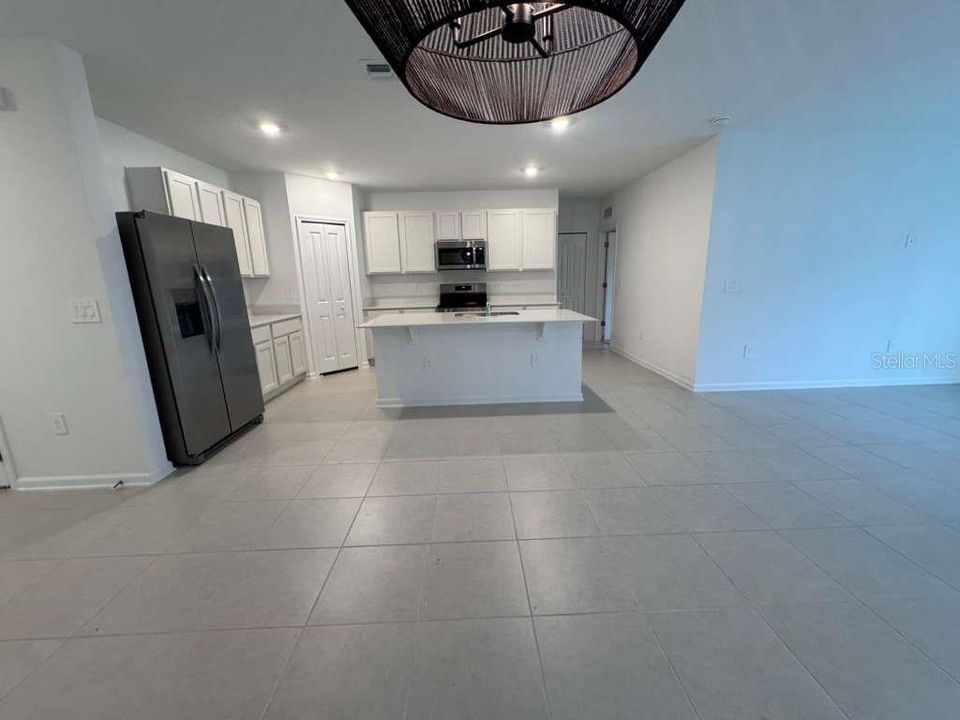 En Renta: $3,200 (6 camas, 3 baños, 2458 Pies cuadrados)