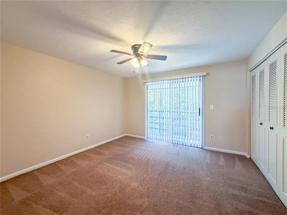 For Rent: $1,125 (2 beds, 1 baths, 1072 Square Feet)