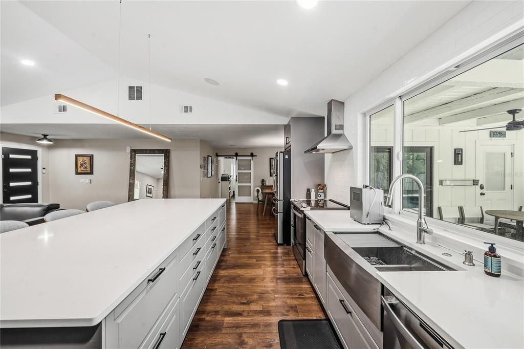 For Sale: $739,777 (4 beds, 2 baths, 2124 Square Feet)