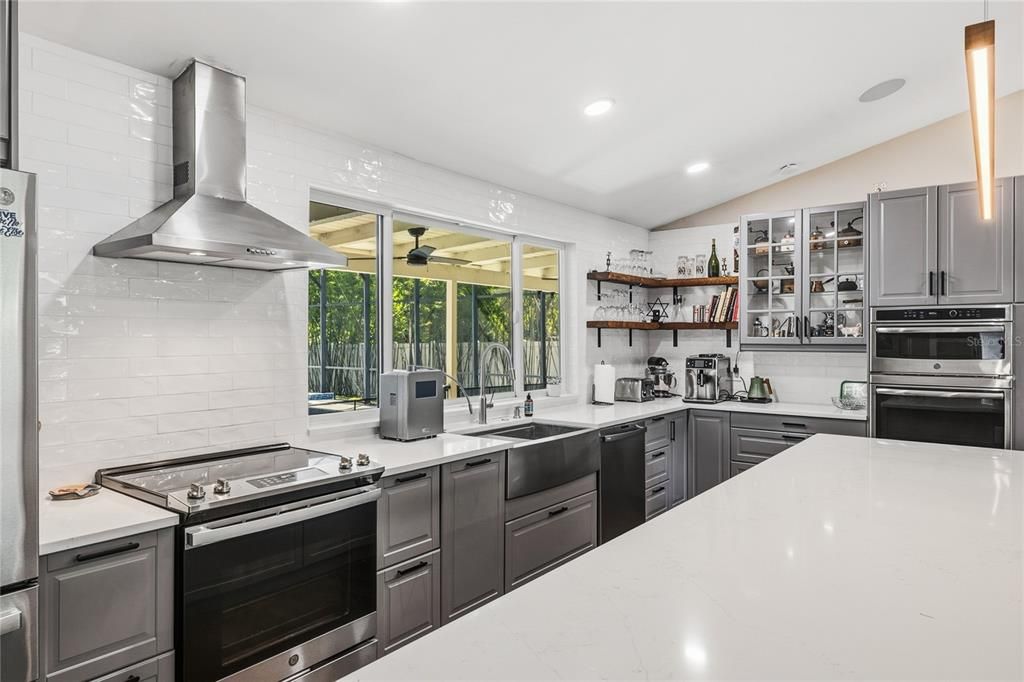 For Sale: $739,777 (4 beds, 2 baths, 2124 Square Feet)
