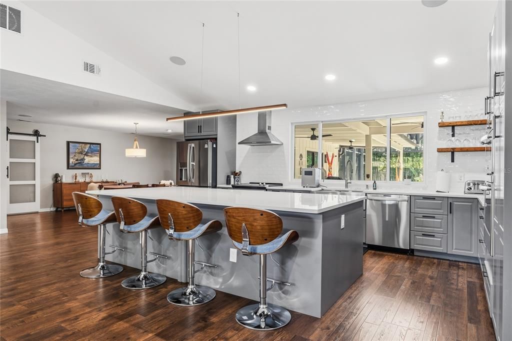 For Sale: $739,777 (4 beds, 2 baths, 2124 Square Feet)