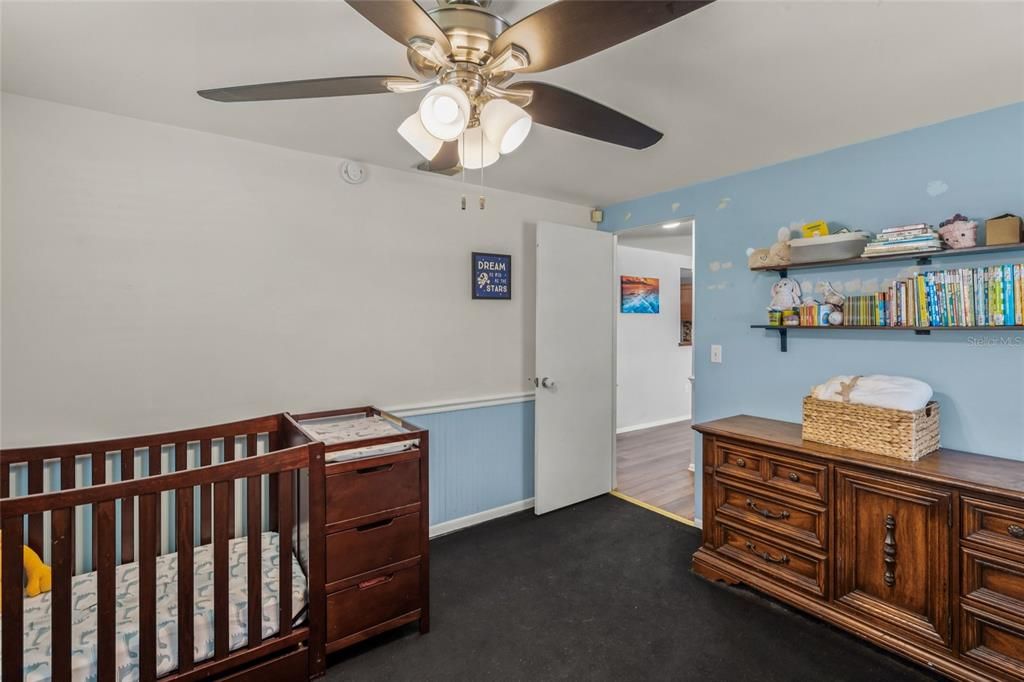 For Sale: $349,900 (2 beds, 2 baths, 1241 Square Feet)