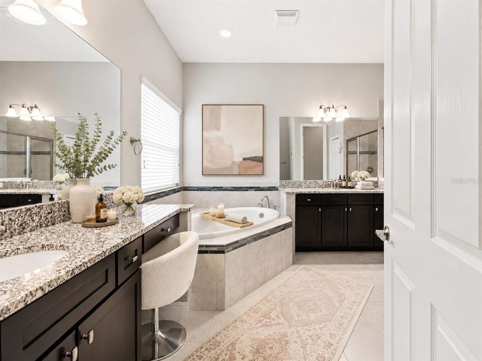 For Sale: $749,999 (5 beds, 5 baths, 3214 Square Feet)