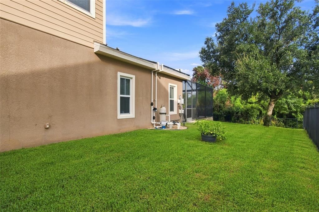 For Sale: $749,999 (5 beds, 5 baths, 3214 Square Feet)