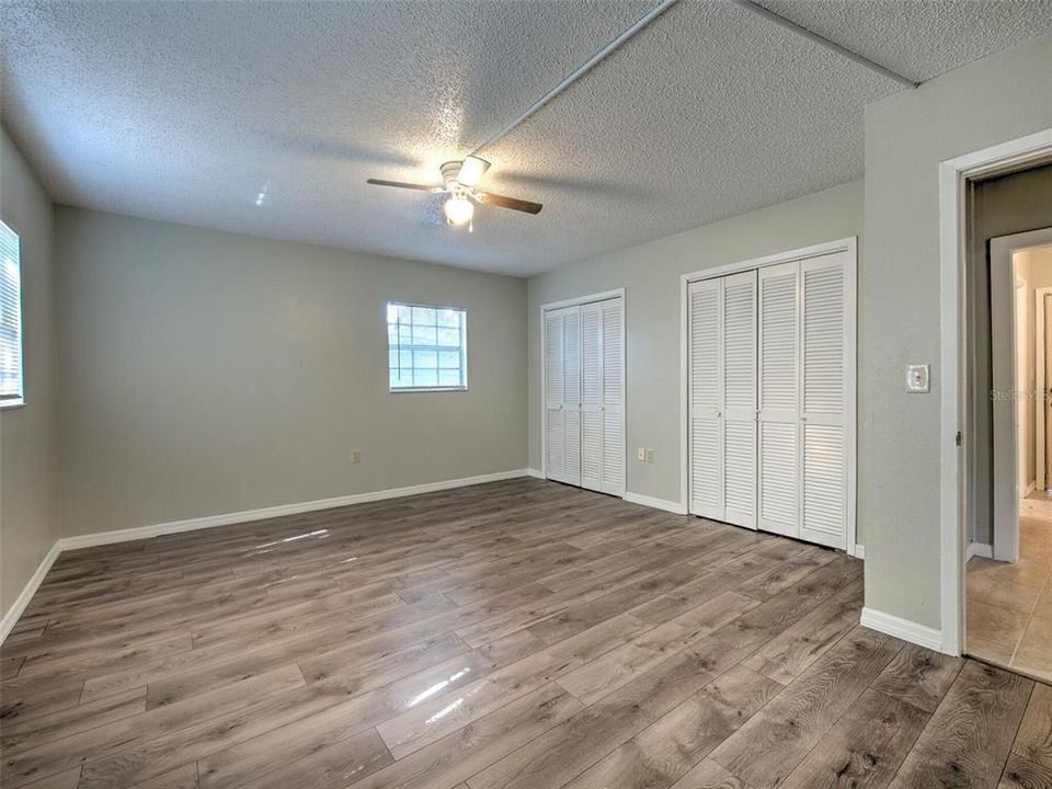 For Rent: $2,995 (5 beds, 3 baths, 2252 Square Feet)