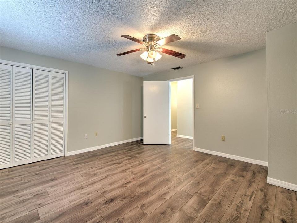 For Rent: $2,995 (5 beds, 3 baths, 2252 Square Feet)