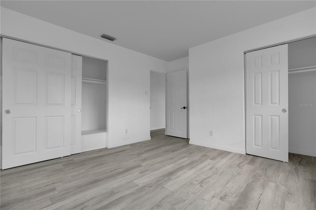 En Venta: $299,000 (4 camas, 2 baños, 1450 Pies cuadrados)