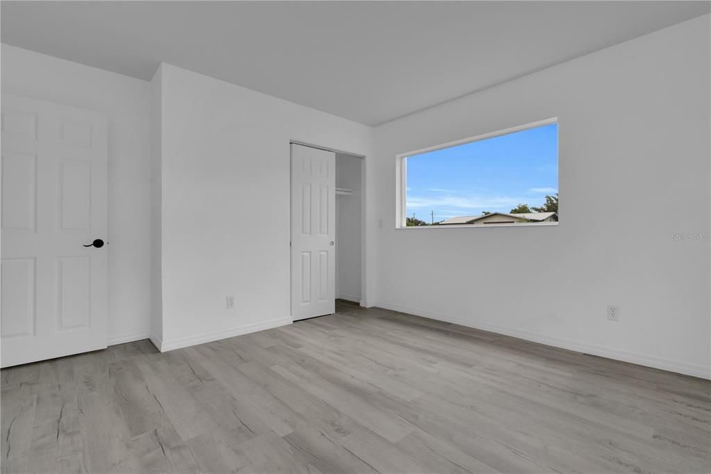 En Venta: $299,000 (4 camas, 2 baños, 1450 Pies cuadrados)