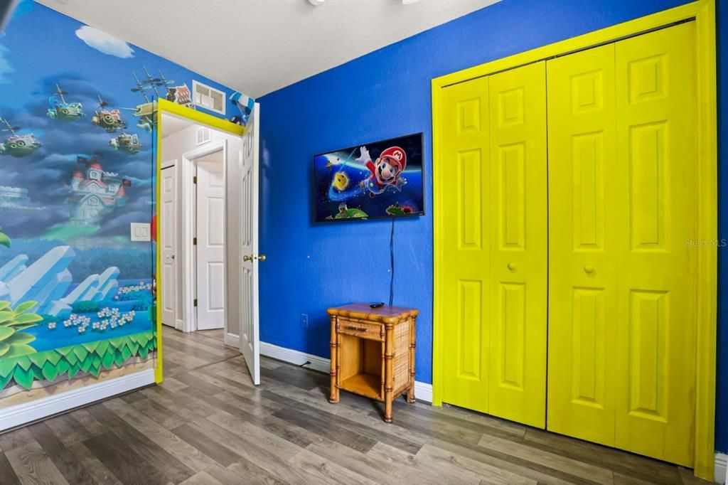 For Sale: $249,000 (4 beds, 3 baths, 1425 Square Feet)