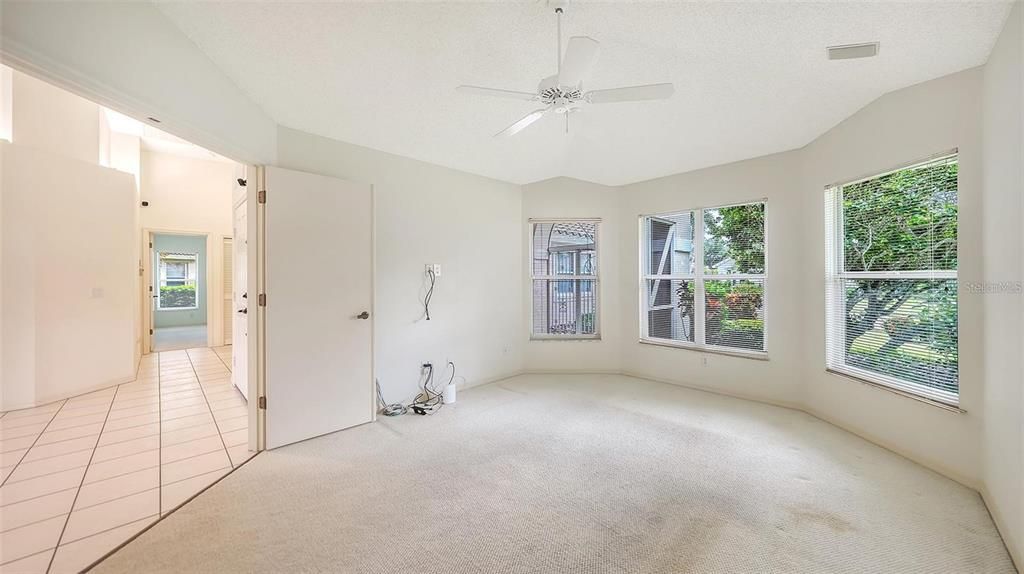 For Sale: $475,000 (2 beds, 2 baths, 2056 Square Feet)