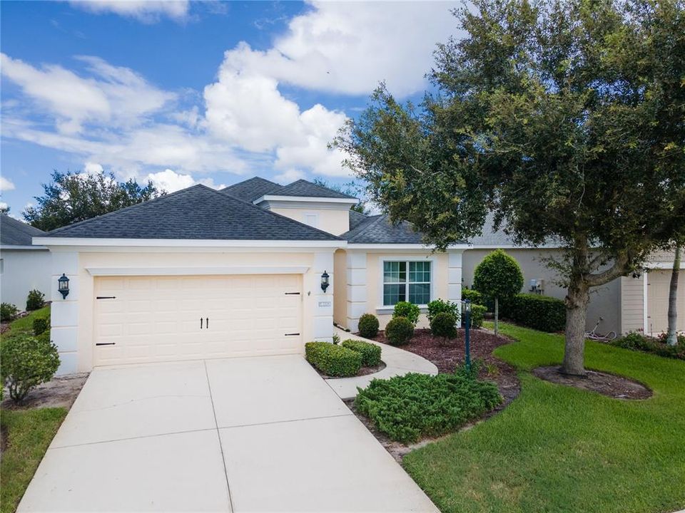 For Sale: $450,000 (3 beds, 2 baths, 2166 Square Feet)