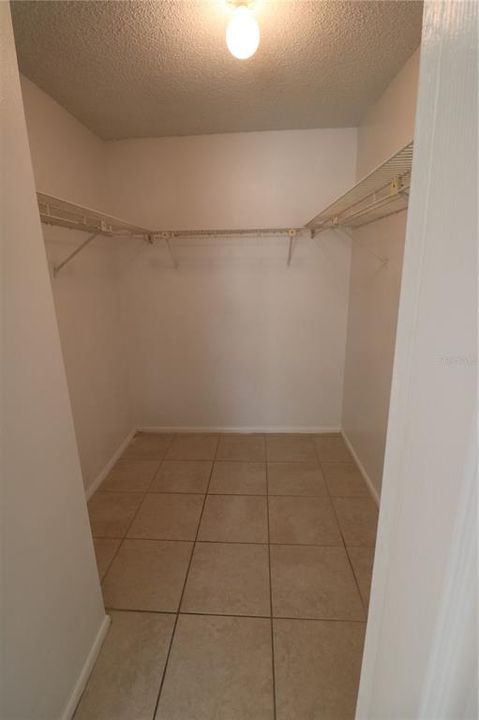 For Rent: $2,600 (3 beds, 2 baths, 1575 Square Feet)
