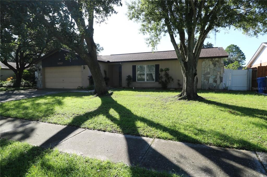 For Rent: $2,600 (3 beds, 2 baths, 1575 Square Feet)
