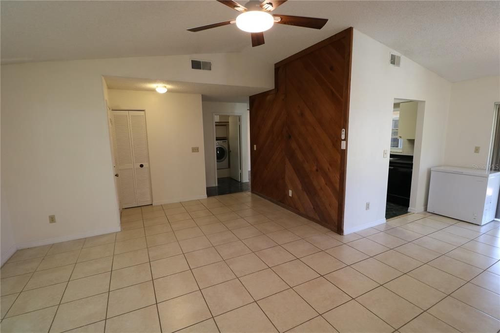 For Rent: $2,600 (3 beds, 2 baths, 1575 Square Feet)