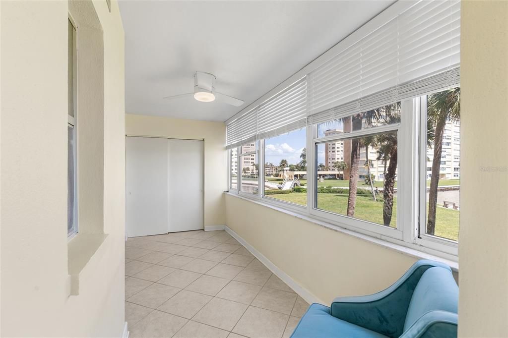 For Rent: $2,295 (2 beds, 2 baths, 1050 Square Feet)