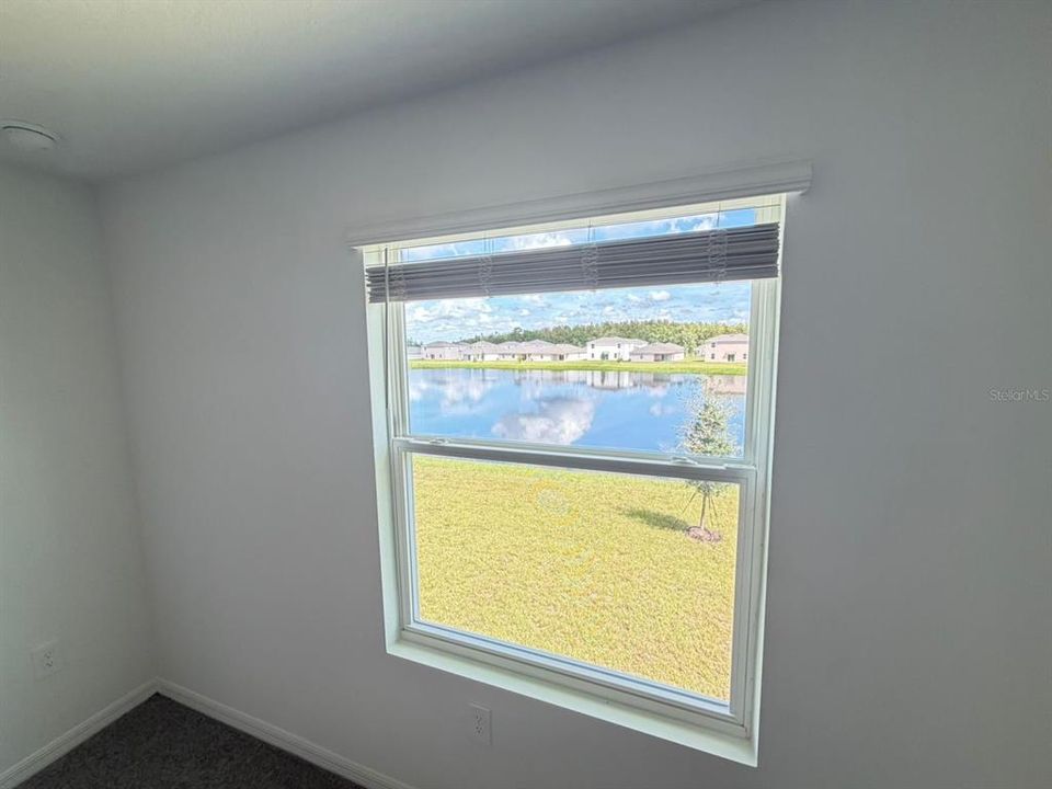 For Rent: $2,800 (5 beds, 3 baths, 2471 Square Feet)