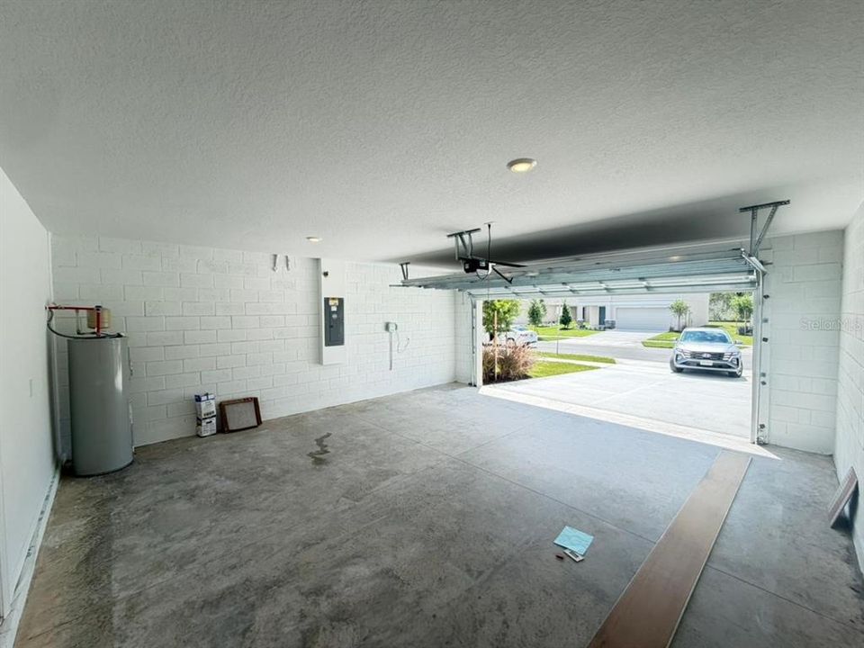 For Rent: $2,800 (5 beds, 3 baths, 2471 Square Feet)