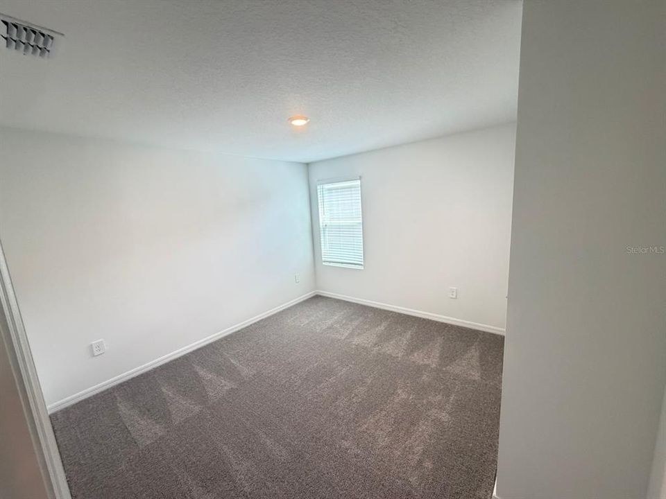 For Rent: $2,800 (5 beds, 3 baths, 2471 Square Feet)