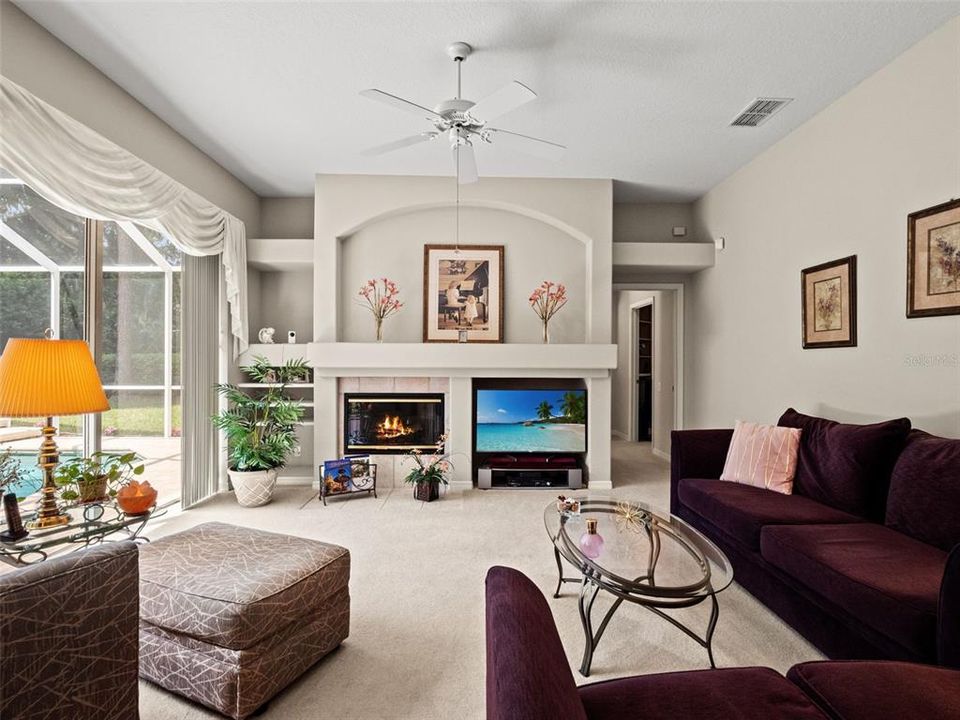 For Sale: $760,000 (5 beds, 3 baths, 2779 Square Feet)