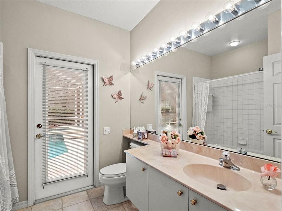 For Sale: $760,000 (5 beds, 3 baths, 2779 Square Feet)