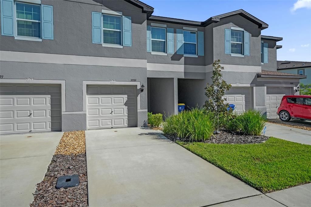 For Sale: $285,000 (3 beds, 2 baths, 1634 Square Feet)