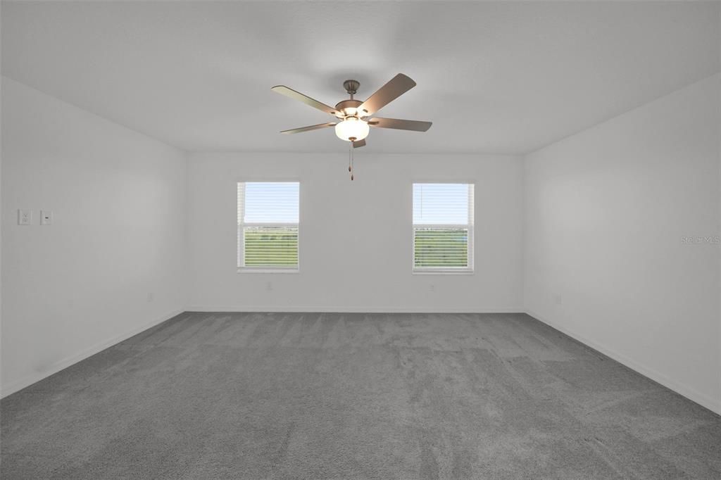 For Sale: $285,000 (3 beds, 2 baths, 1634 Square Feet)