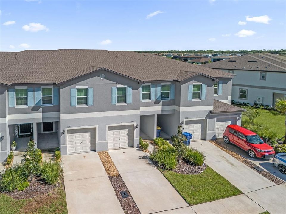 For Sale: $285,000 (3 beds, 2 baths, 1634 Square Feet)