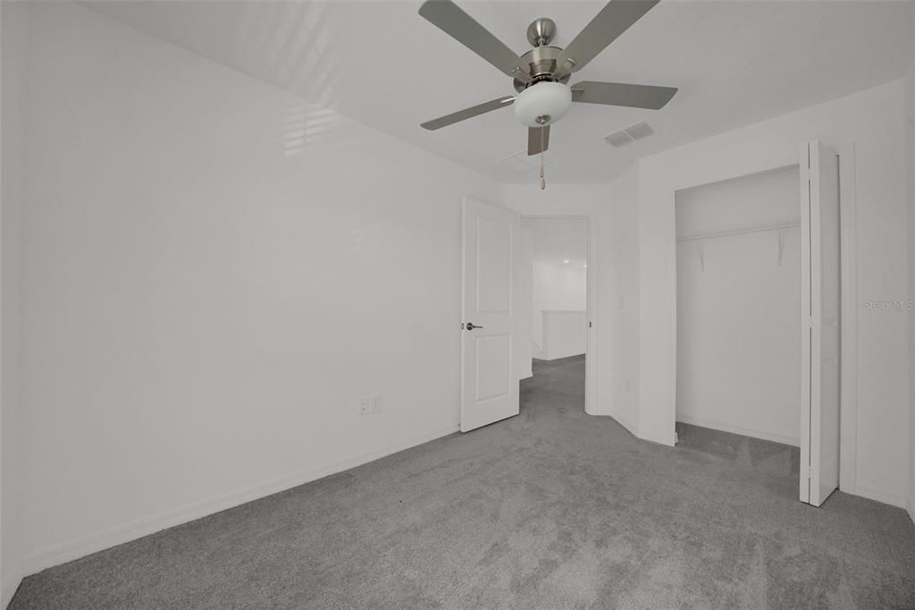 For Sale: $285,000 (3 beds, 2 baths, 1634 Square Feet)
