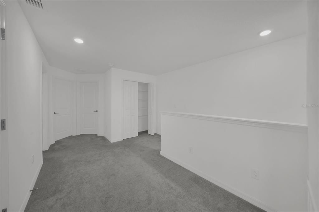 For Sale: $285,000 (3 beds, 2 baths, 1634 Square Feet)