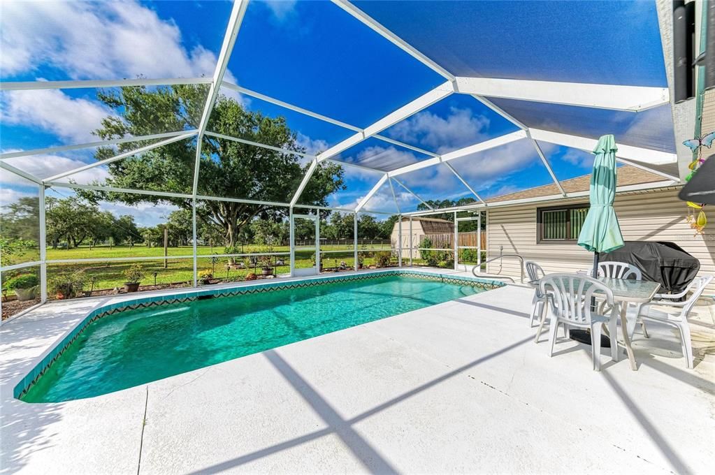 Activo con contrato: $535,000 (3 camas, 2 baños, 1708 Pies cuadrados)