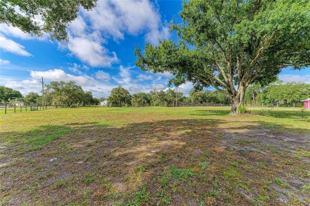 Activo con contrato: $535,000 (3 camas, 2 baños, 1708 Pies cuadrados)