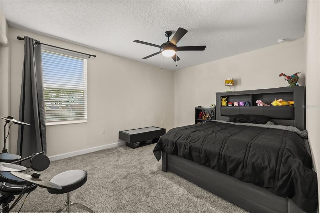 For Sale: $530,000 (5 beds, 3 baths, 3624 Square Feet)