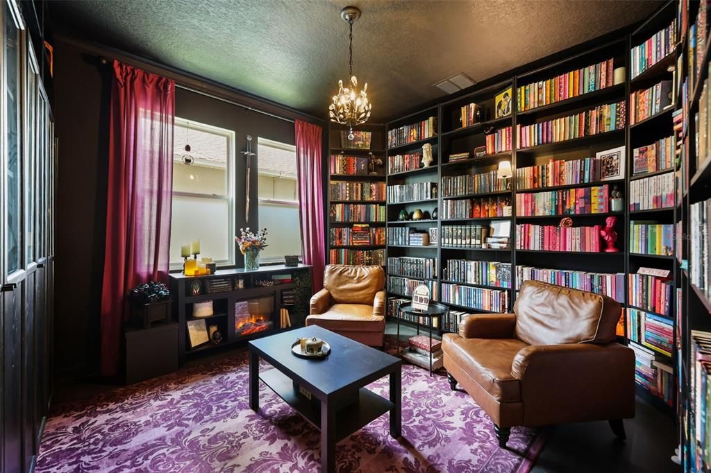 For Sale: $530,000 (5 beds, 3 baths, 3624 Square Feet)