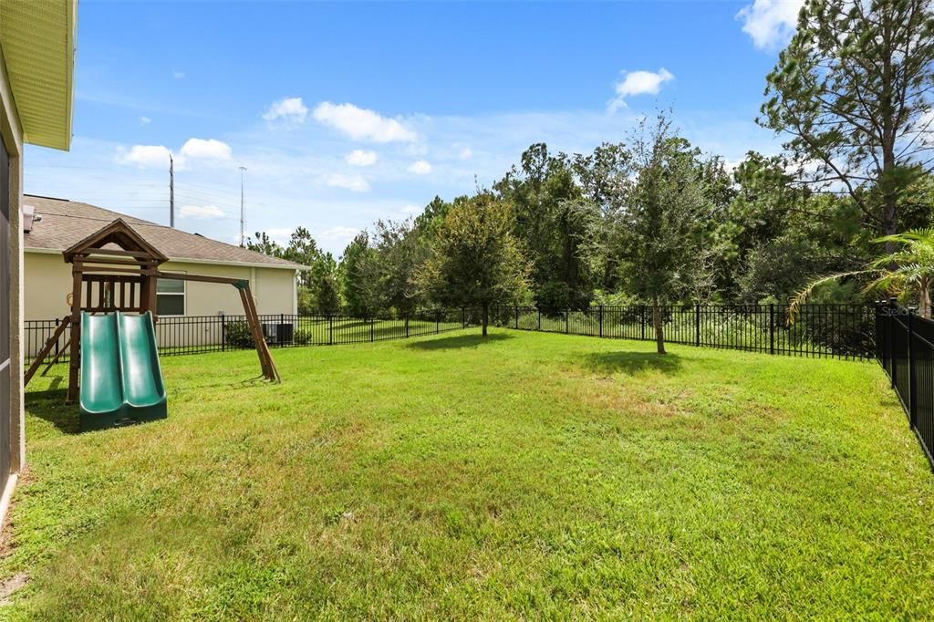 For Sale: $530,000 (5 beds, 3 baths, 3624 Square Feet)