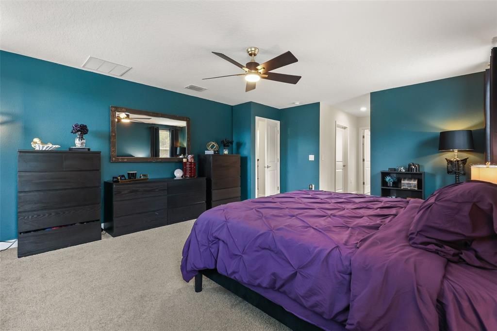 For Sale: $530,000 (5 beds, 3 baths, 3624 Square Feet)