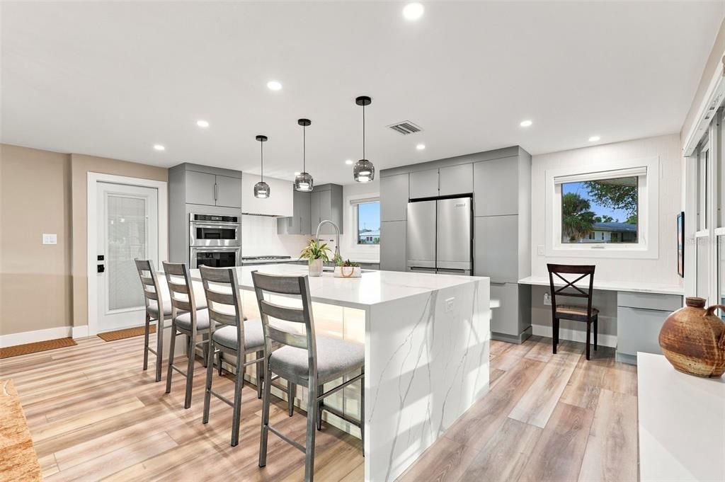For Sale: $1,250,000 (3 beds, 2 baths, 2123 Square Feet)