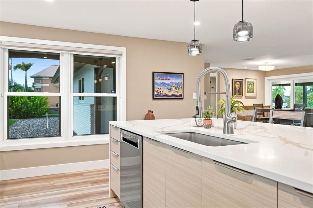 For Sale: $1,250,000 (3 beds, 2 baths, 2123 Square Feet)