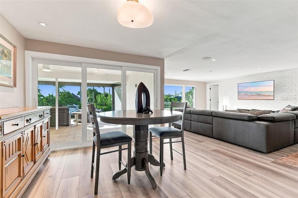 For Sale: $1,250,000 (3 beds, 2 baths, 2123 Square Feet)