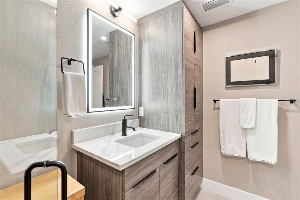 For Sale: $1,250,000 (3 beds, 2 baths, 2123 Square Feet)