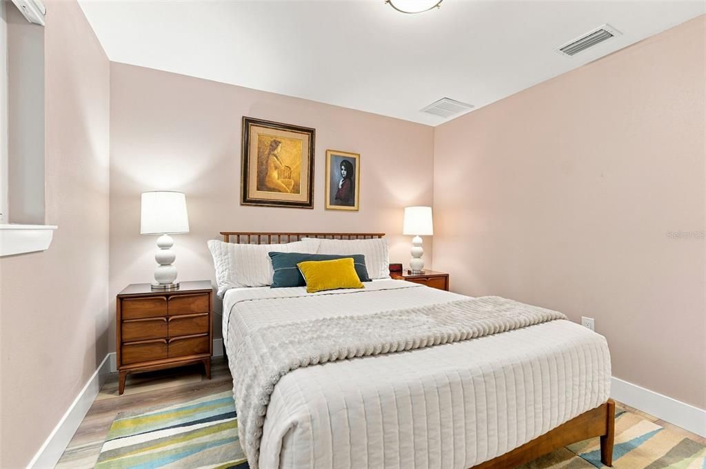 For Sale: $1,250,000 (3 beds, 2 baths, 2123 Square Feet)