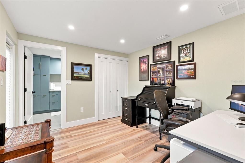 For Sale: $1,250,000 (3 beds, 2 baths, 2123 Square Feet)