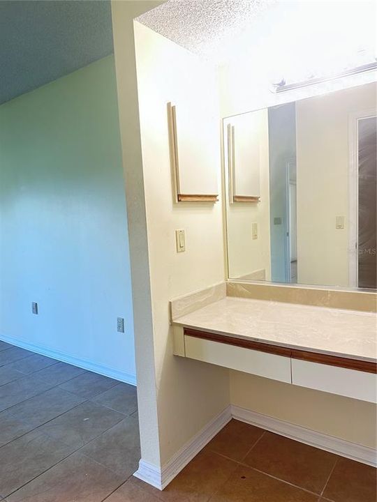 В аренду: $1,450 (2 спален, 2 ванн, 1178 Квадратных фут)